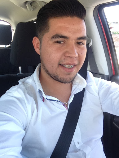 Erick Herrera Photo 13