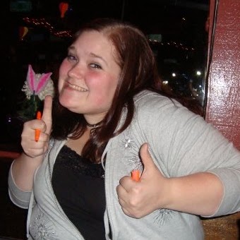 Samantha Lockard Photo 11