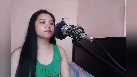 Erika Santiago Photo 25