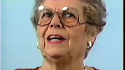 Esther Klein Photo 27