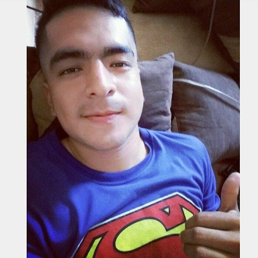 Erick Herrera Photo 10