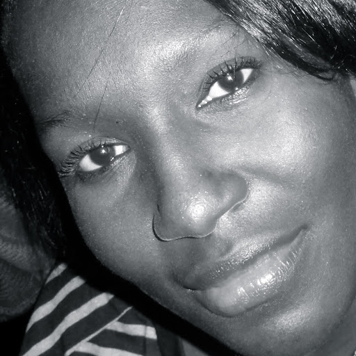 Tiffany Hampton Photo 15
