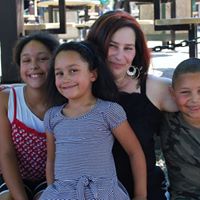 Robyn Scott Photo 5