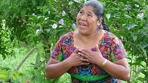 Gloria Fuentes Photo 28