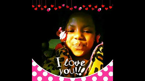 Alexia Barnes Photo 17