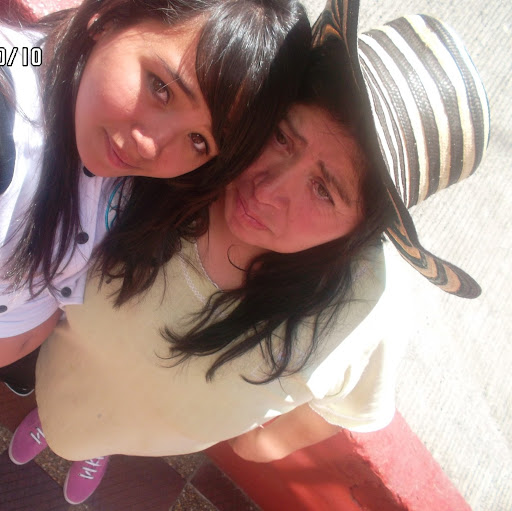 Claudia Perdomo Photo 14