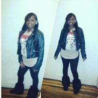 April Harris Photo 7