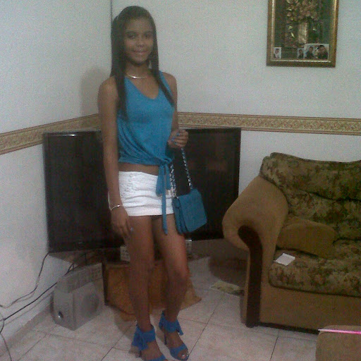 Katherine Rivas Photo 16