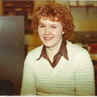 Lynda Hare Photo 5