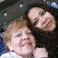 Veronica Valladares Photo 4