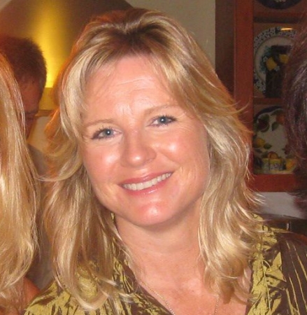 Kelley Ryan Photo 18