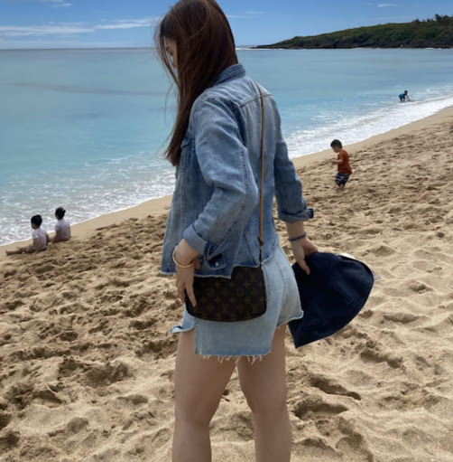 Maggie Huang Photo 16