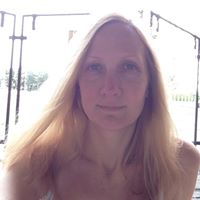 Nicole Weiner Photo 6