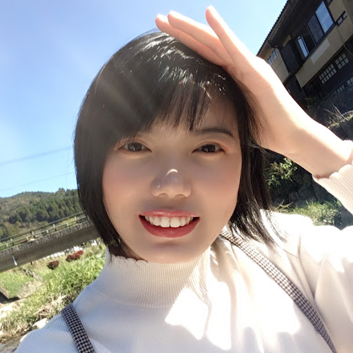 Lua Vu Photo 2