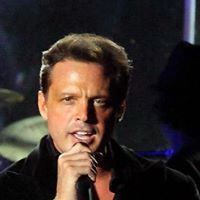 Laurie Silva Photo 2