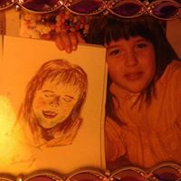 Emily Walton Photo 6