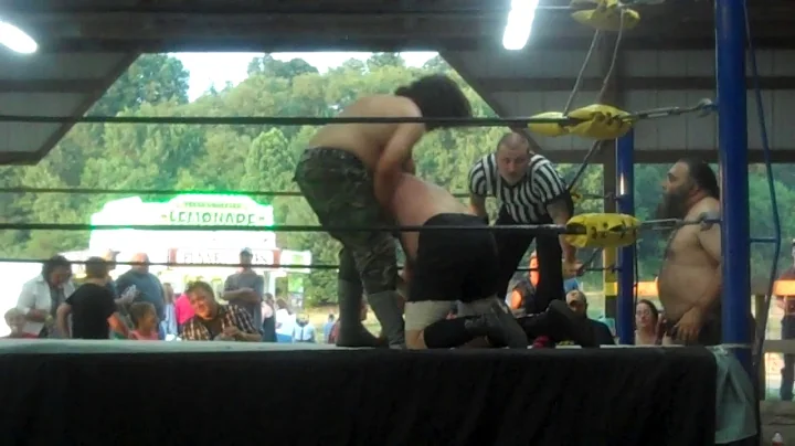 Justin Yeager Photo 31