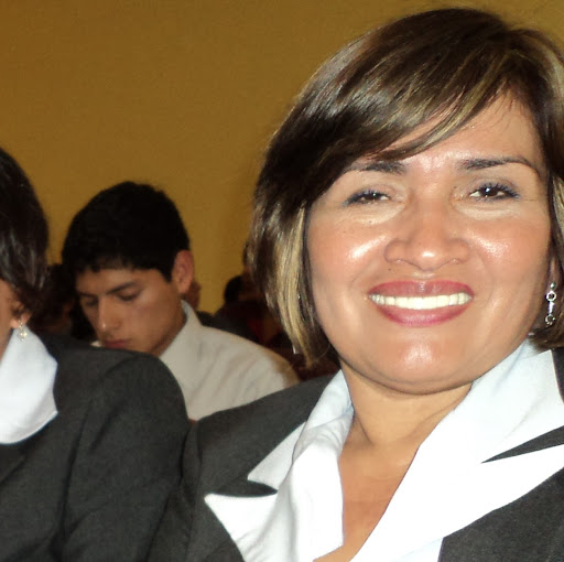 Rosa Gutierrez Photo 13