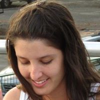Manuela Maciel Photo 3