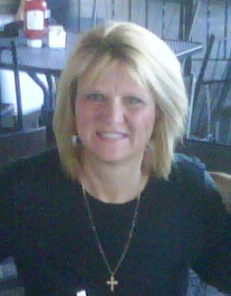 Mindy Hayes Photo 14