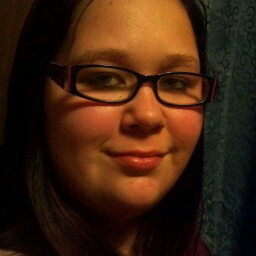 Kayla Darrow Photo 7