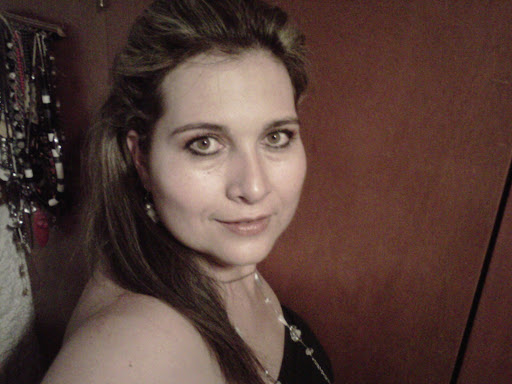 Lourdes Hernandez Photo 10