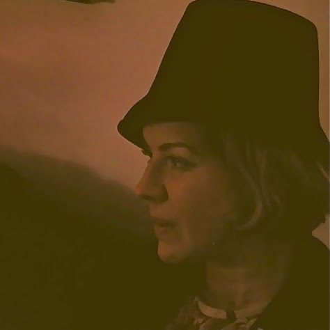 Lucy Wood Photo 13