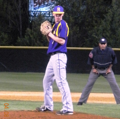 Garrett Burns Photo 12