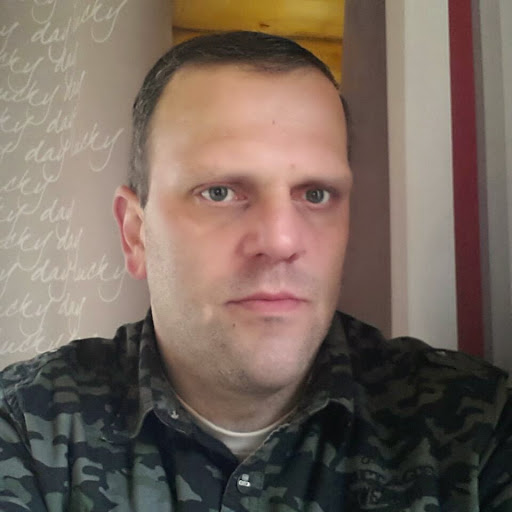 Ronald Schmidt Photo 17
