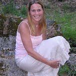 Amanda Gary Photo 13