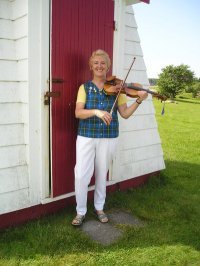 Marilyn Campbell Photo 17