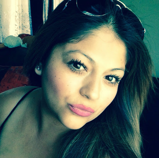 Silvia Vasquez Photo 13
