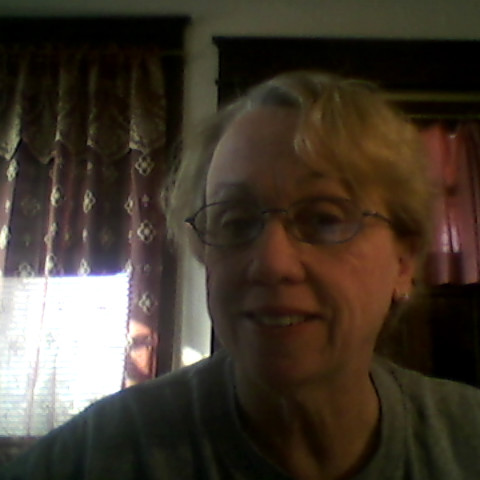 Carol Hefner Photo 10