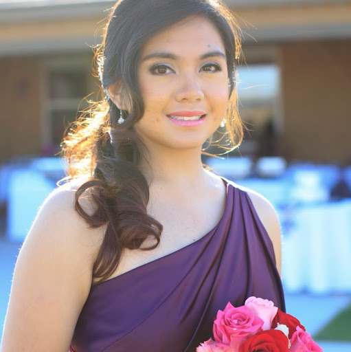 Nikki Garcia Photo 15