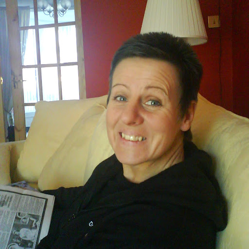 Stephanie Hansell Photo 4