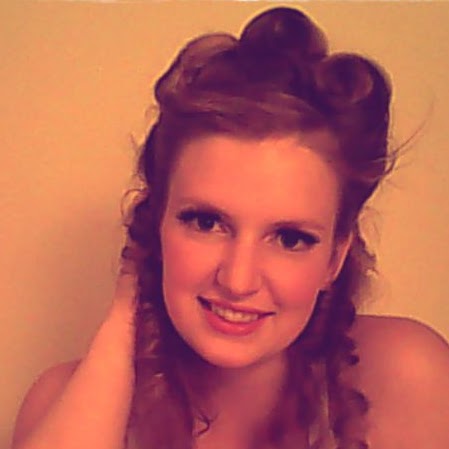 Faye Winters Photo 9