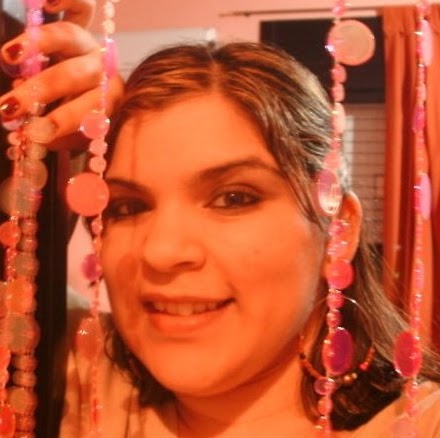 Victoria Rubio Photo 9