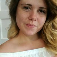Sarah Wold Photo 2