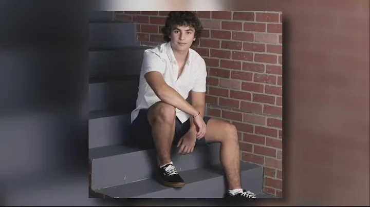 Thomas Santo Photo 9