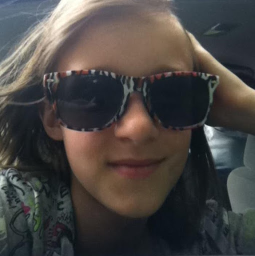 Sarah Phelps Photo 15