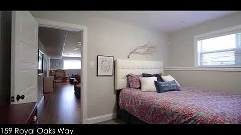 Sara Keyes Photo 17