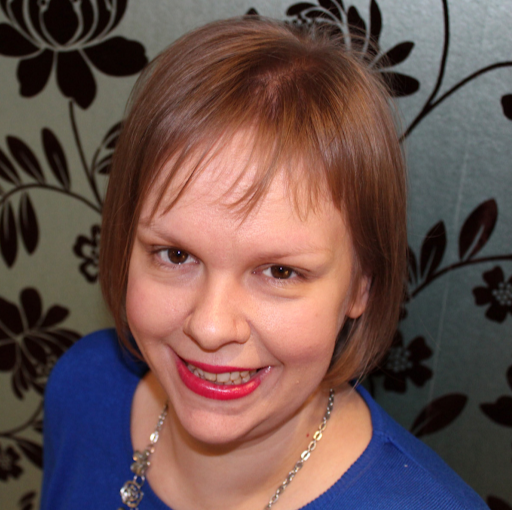 Claire Wade Photo 9