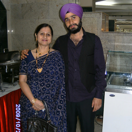 Sukhbir Kaur Photo 16