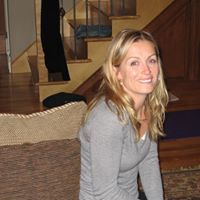 Jeri Russell Photo 5