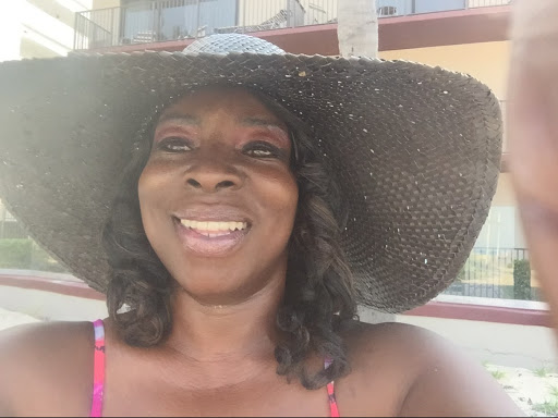 Janice Warren Photo 10