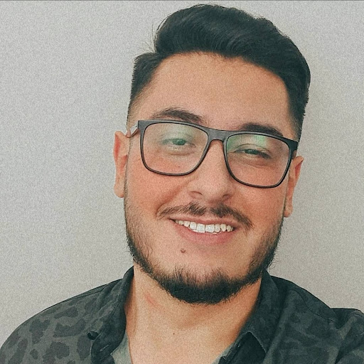 Victor Souza Photo 9