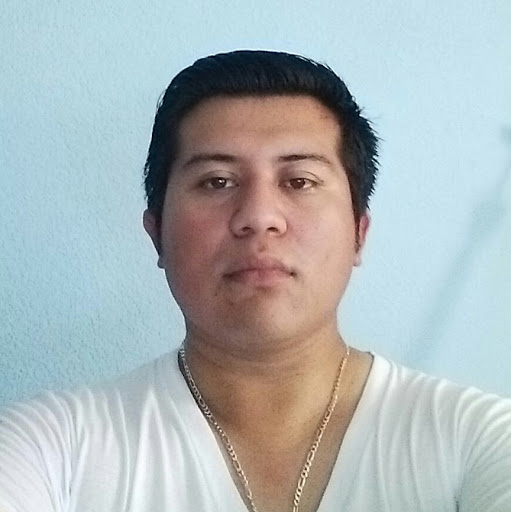Alexis Fuentes Photo 14