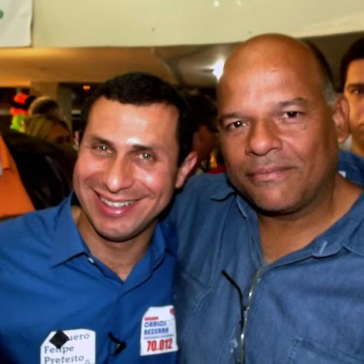 Carlos Bezerra Photo 9