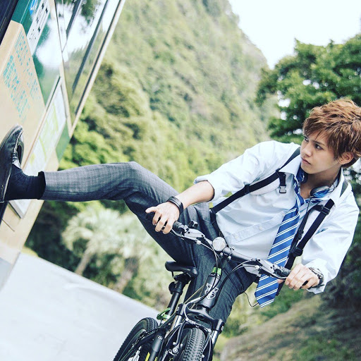 Li Ye Photo 8