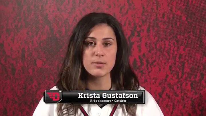 Krista Gustafson Photo 15